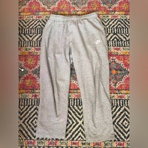 Grey Nike Sweatpants Large